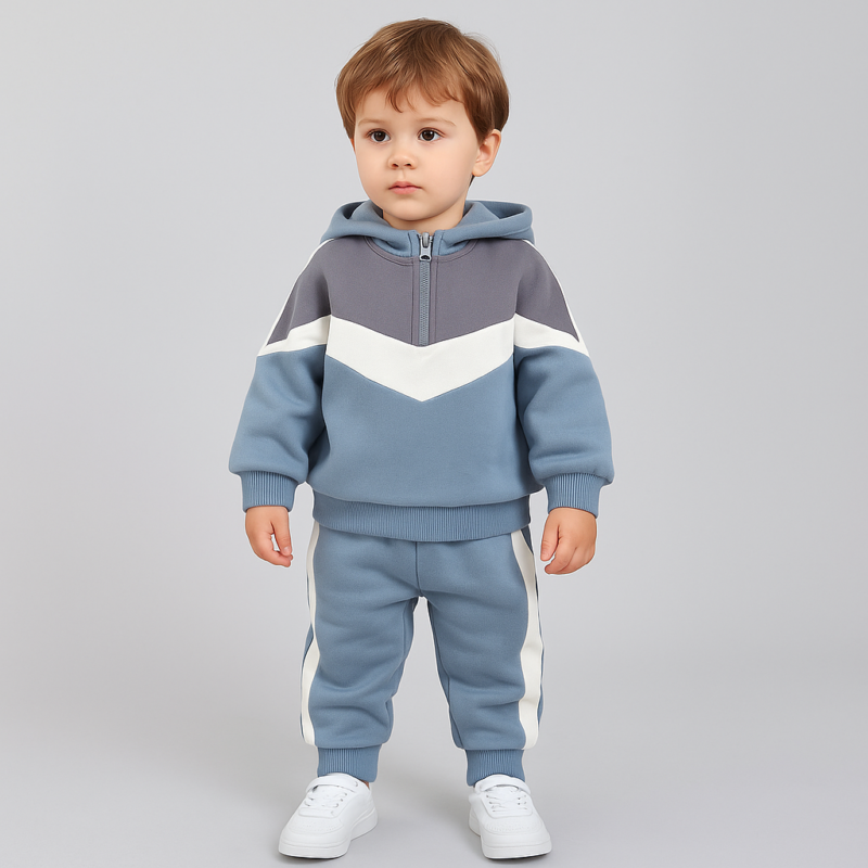 Set 3 piese pentru bebeluși model albină – body alb cu imprimeu vesel și pantaloni dungați galben-negru din bumbac moale