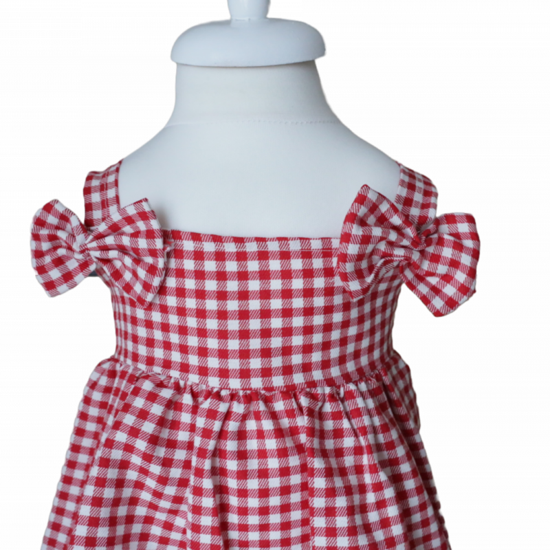 Rochiță copii 1–5 ani cu pălărie – model roșu în carouri din bumbac