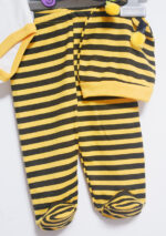 Set 3 piese pentru bebeluși model albină – body alb cu imprimeu vesel și pantaloni dungați galben-negru din bumbac moale
