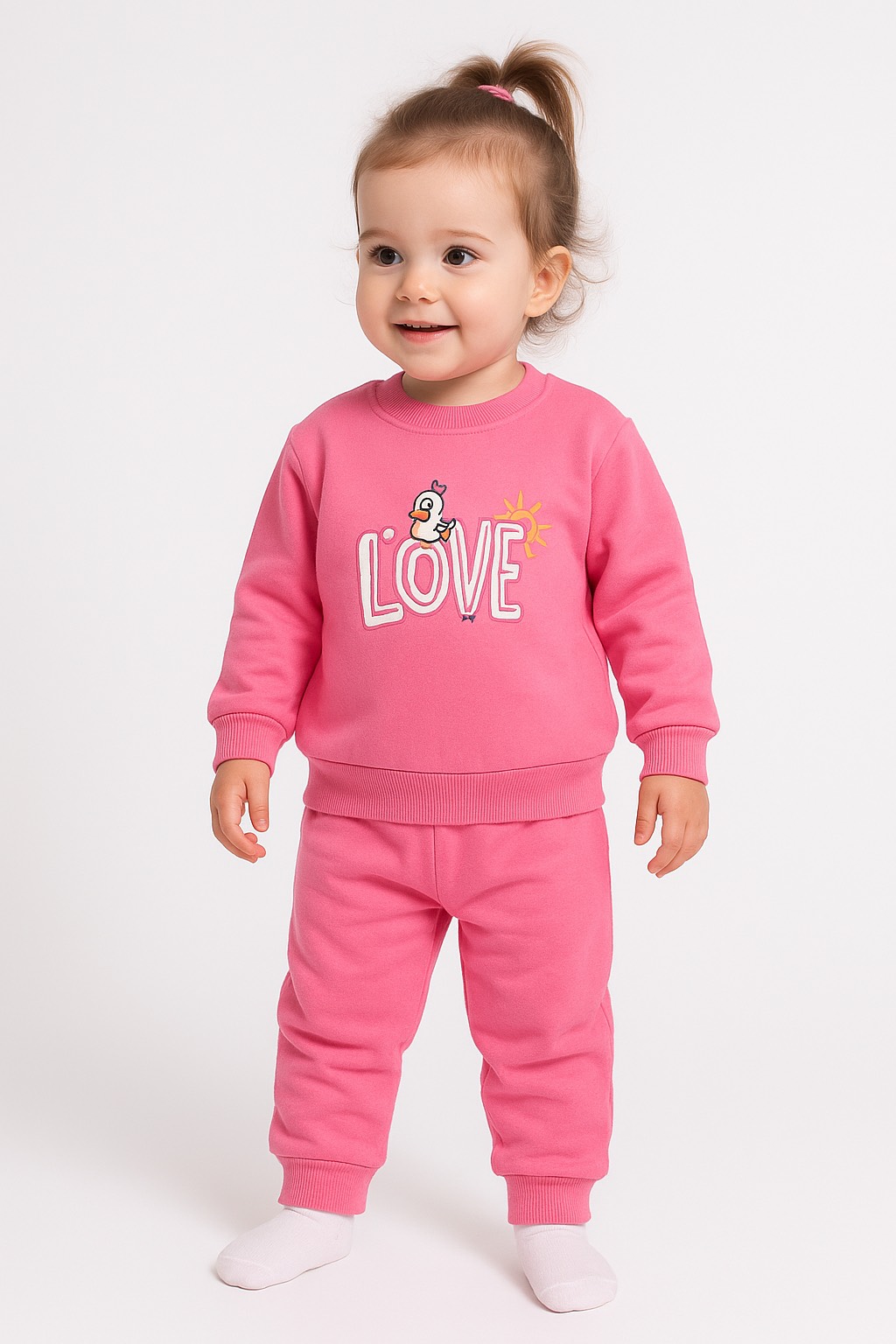 65F871F4-AC99-4405-8AC1-3ECE179290F1 Trening roz din bumbac pentru fetițe – model LOVE călduros și confortabil, ideal pentru toamnă-iarnă