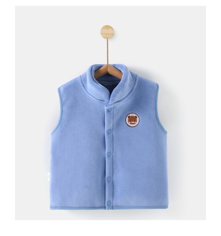 Vestă fleece albastră pentru copii cu guler înalt și capse, moale și călduroasă, cu patch ursuleț brodat