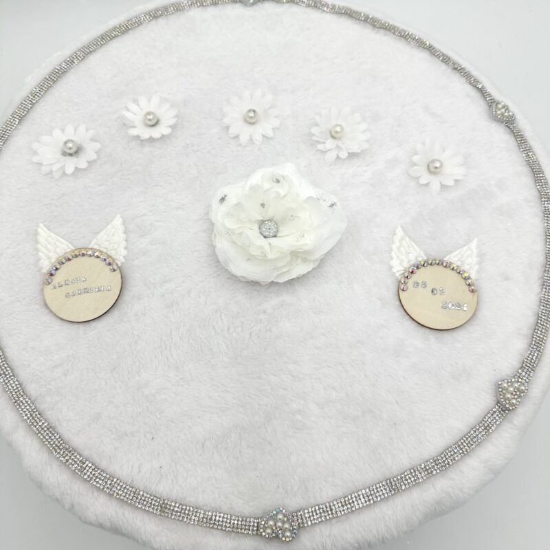 Set complet botez fetiță – lumânare, cutie trusou și cutiuță pentru suviță, realizate manual în România