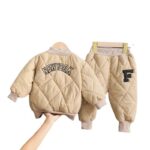 Trening de iarnă matlasat pentru copii – set 2 piese unisex, culoare bej deschis