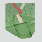 Set tricotat premium pentru fete si baieti , două piese – pulover raglan rosu cu motiv „Sheep” și pantaloni gri cu aplicație