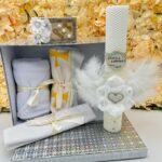 Trusou Botez cu Lumânare din Ceară Naturală Tip Fagure, Cutie Premium