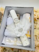 Trusou Botez cu Lumânare din Ceară Naturală Tip Fagure, Cutie Premium