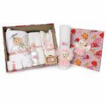 Trusou Botez Fetiță cu Îngeraș Roz și Lumânare – Set Complet Botez