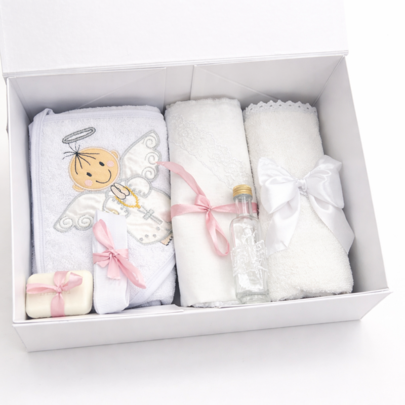 Trusou botez fetiță cu rochiță roz 3-6 luni și lumânare decorată ursuleț