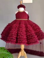 Rochiță Satin Fetițe Burgundy cu Tulle Voluminos și Trenă Asimetrică – Model Elegant pentru Ocazii Speciale