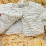 Bolero Fetite din Blanita Eleganta Alb Ivory pentru Rochii – Model Cald, Moale si Premium pentru Ocazii Speciale