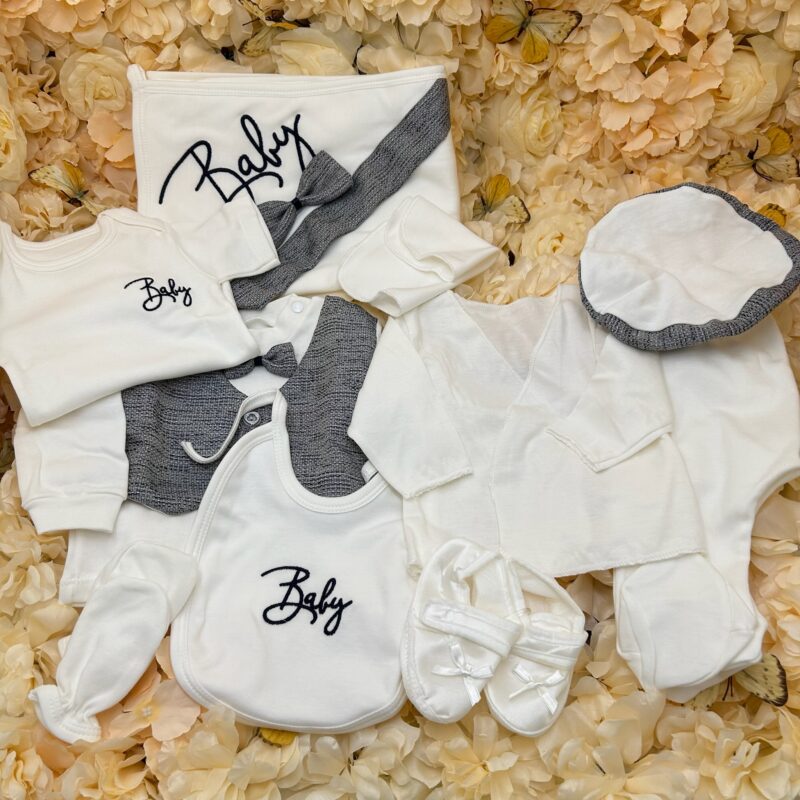 Set Nou-Născut Premium 10 Piese pentru Băieți, 100% Bumbac organic, Model Elegant 0-3 luni