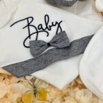 Set Nou-Născut Premium 10 Piese pentru Băieți, 100% Bumbac organic, Model Elegant 0-3 luni