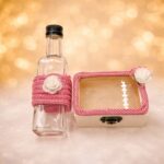 Set botez fetiță roz, realizat manual, cu lumânare și cutie decorativă cu ursuleț