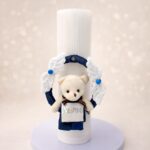 Lumânare de botez personalizată cu ursuleț și cerc albastru, realizată manual